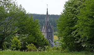 Aux alentours de Sechery il y a aussi certains des plus beaux villages de Wallonie