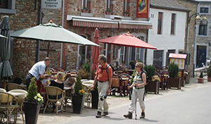 Aux alentours de Sechery il y a aussi certains des plus beaux villages de Wallonie